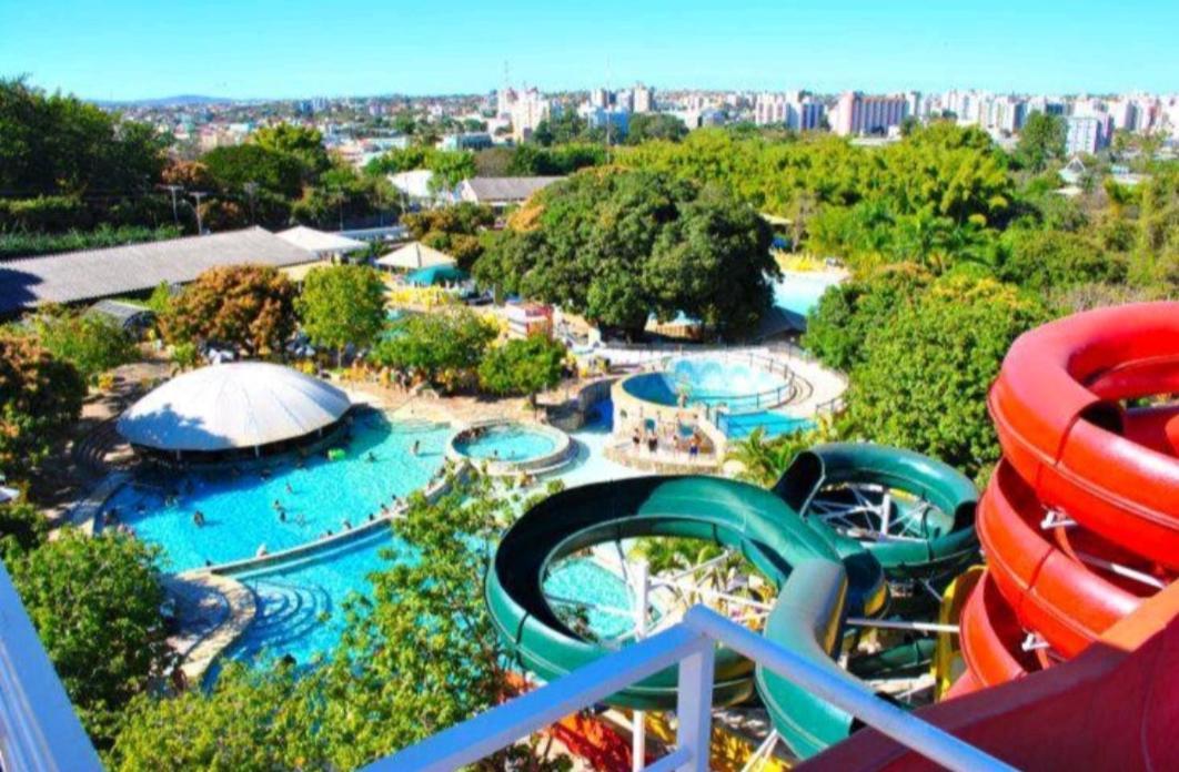 Piazza Diroma Acesso Diroma Acqua Park Gratuito Star Temporada Aparthotel Caldas Novas Buitenkant foto