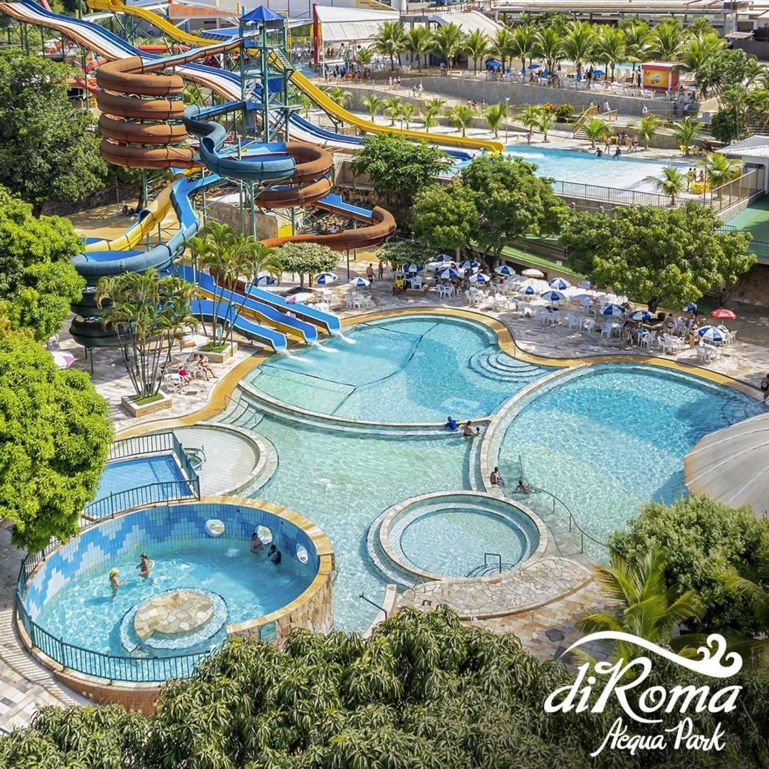 Piazza Diroma Acesso Diroma Acqua Park Gratuito Star Temporada Aparthotel Caldas Novas Buitenkant foto
